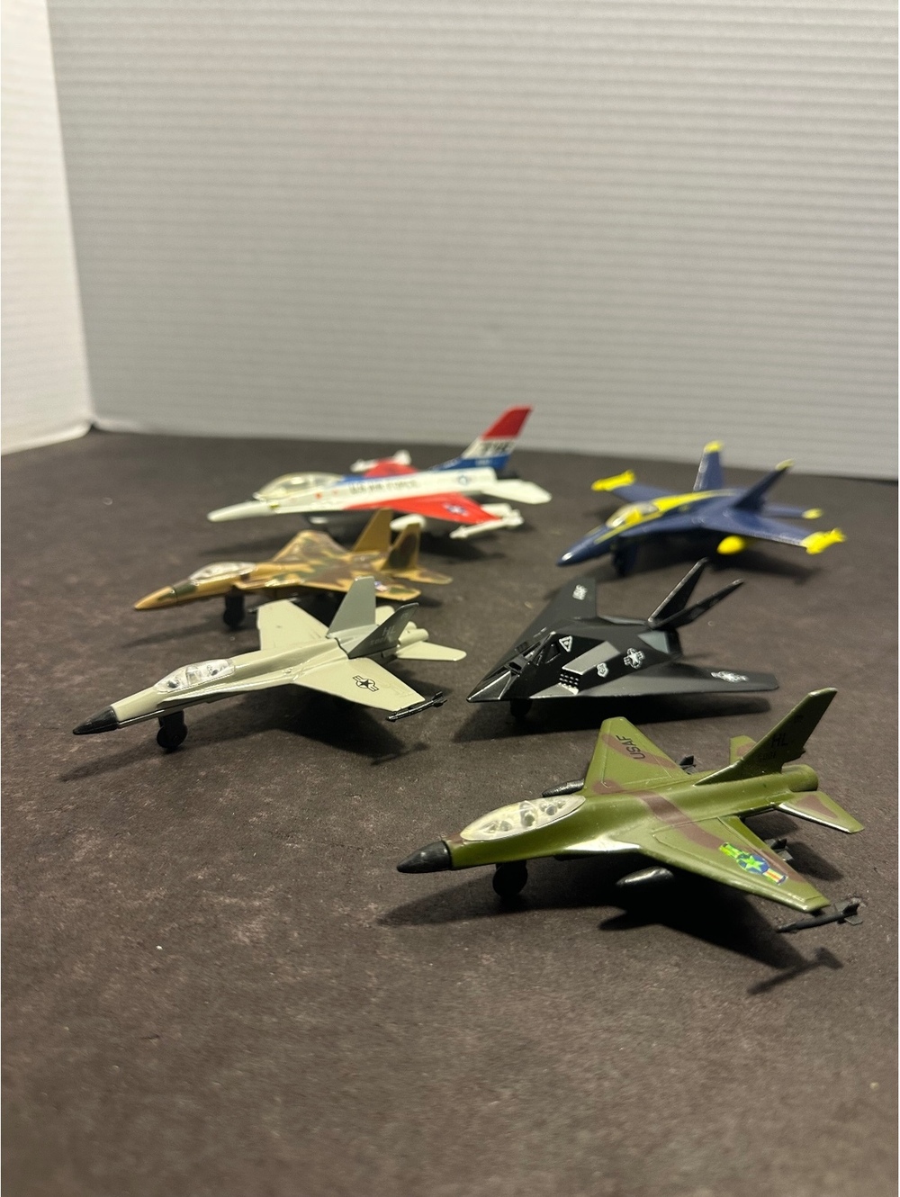 Vintage military jet airplane lot 6 USAF F-16 stealth Blue Angels diecast